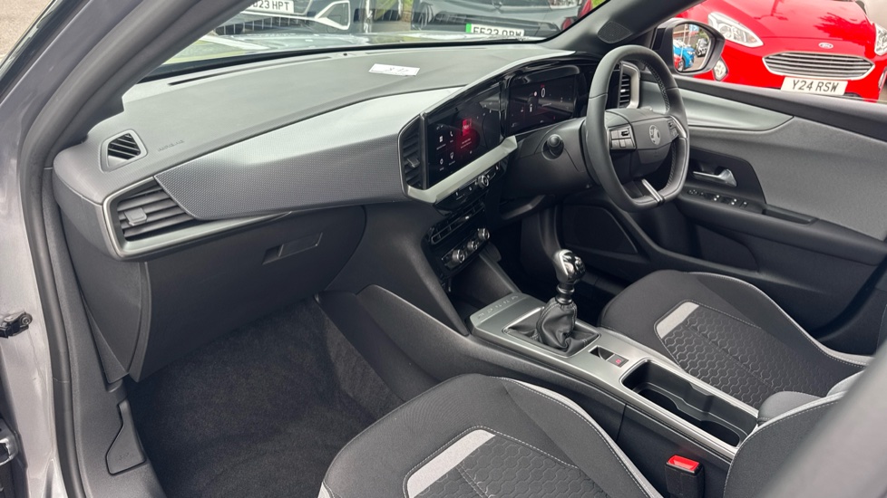 Vauxhall Mokka 1.2 Turbo 136 Griffin 5dr Petrol Hatchback - Image 9