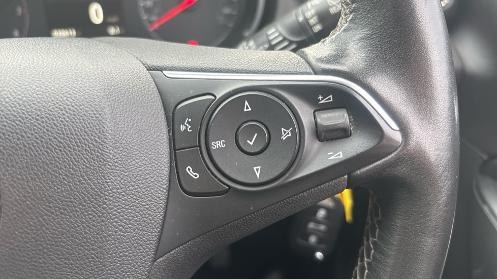 Vauxhall Grandland X 1.2 Turbo Business Edition Nav 5dr Petrol Hatchback - Image 27