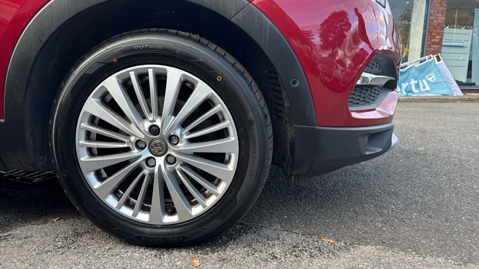Vauxhall Grandland X 1.2 Turbo Business Edition Nav 5dr Petrol Hatchback - Image 30