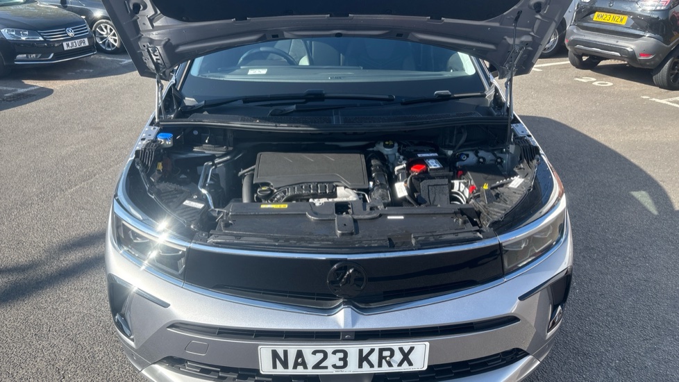 Vauxhall Grandland 1.2 Turbo Ultimate 5dr Auto Petrol Hatchback - Image 8