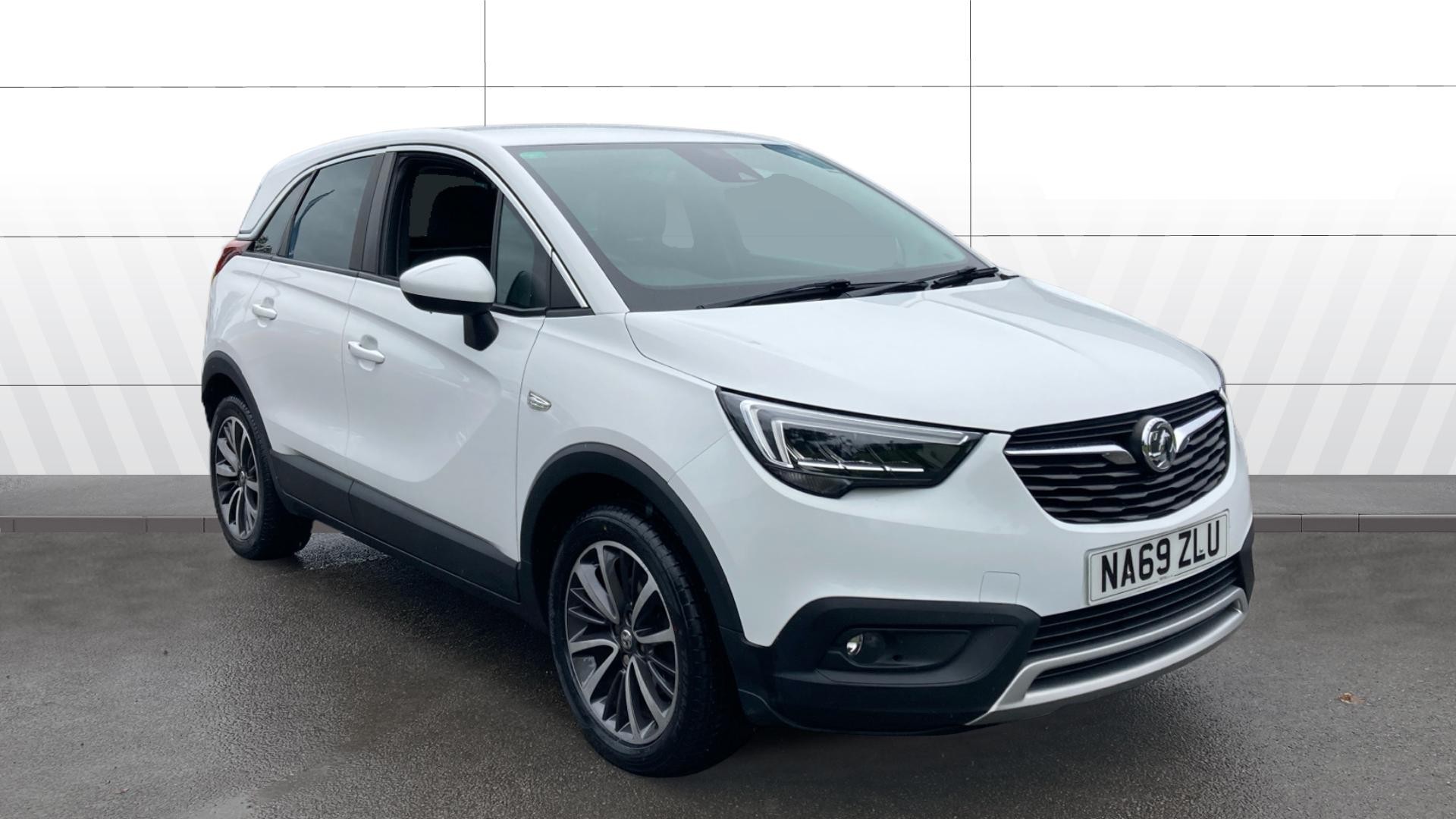 Vauxhall Crossland X listing photo
