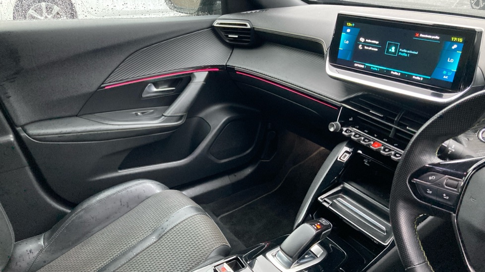 Peugeot 2008 100kW GT 50kWh 5dr Auto Electric Estate - Image 14