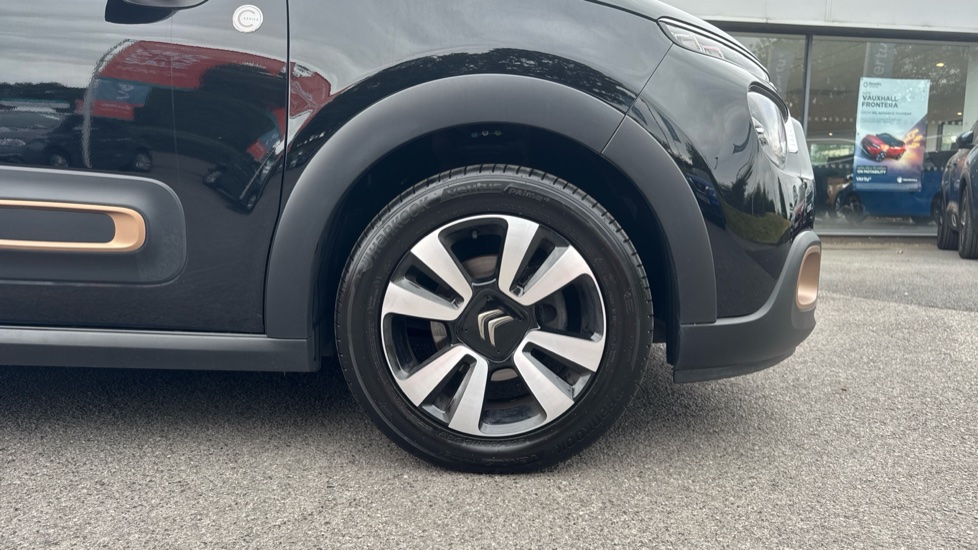 Citroen C3 1.2 PureTech C-Series Edition 5dr Petrol Hatchback - Image 7