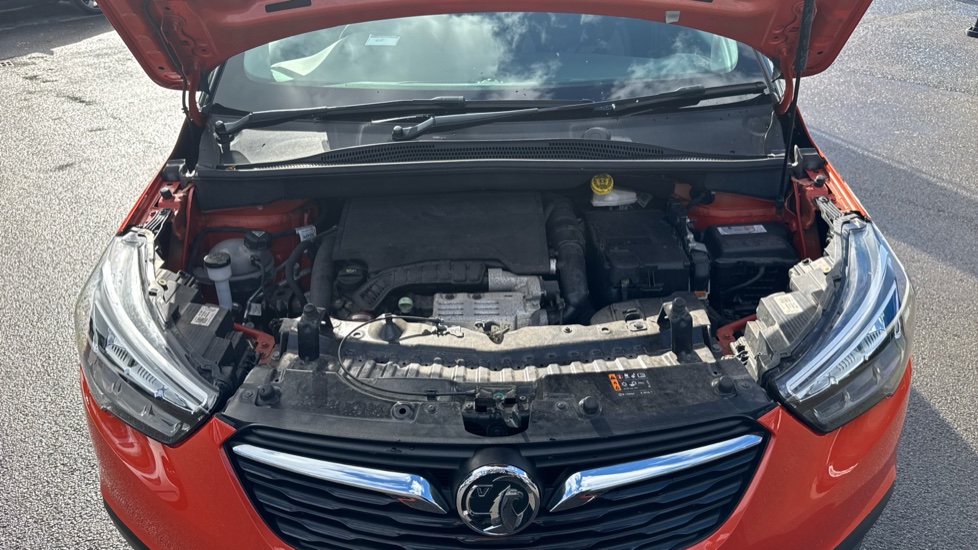 Vauxhall Crossland X 1.2T [130] Elite Nav 5dr [Start Stop] Petrol Hatchback - Image 8