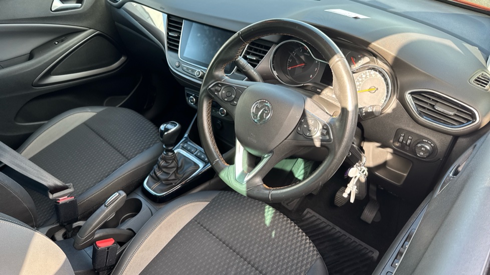 Vauxhall Crossland X 1.2T [130] Elite Nav 5dr [Start Stop] Petrol Hatchback - Image 11