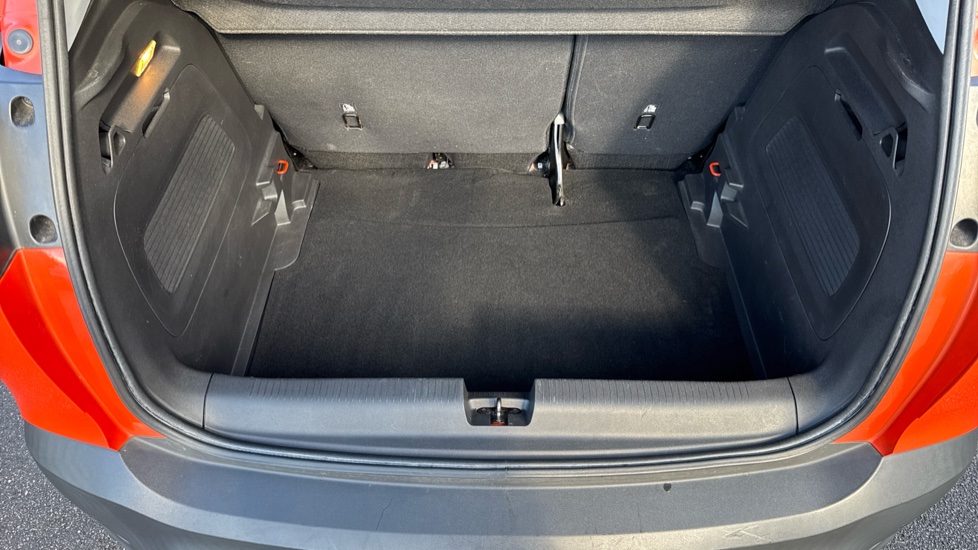 Vauxhall Crossland X 1.2T [130] Elite Nav 5dr [Start Stop] Petrol Hatchback - Image 31