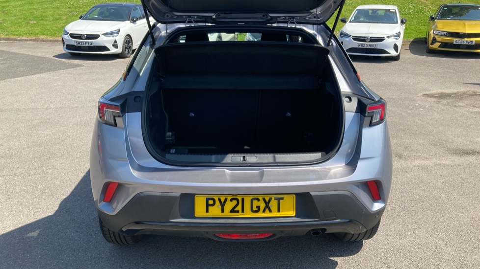 Vauxhall Mokka 1.2 Turbo 100 SRi 5dr Petrol Hatchback - Image 4