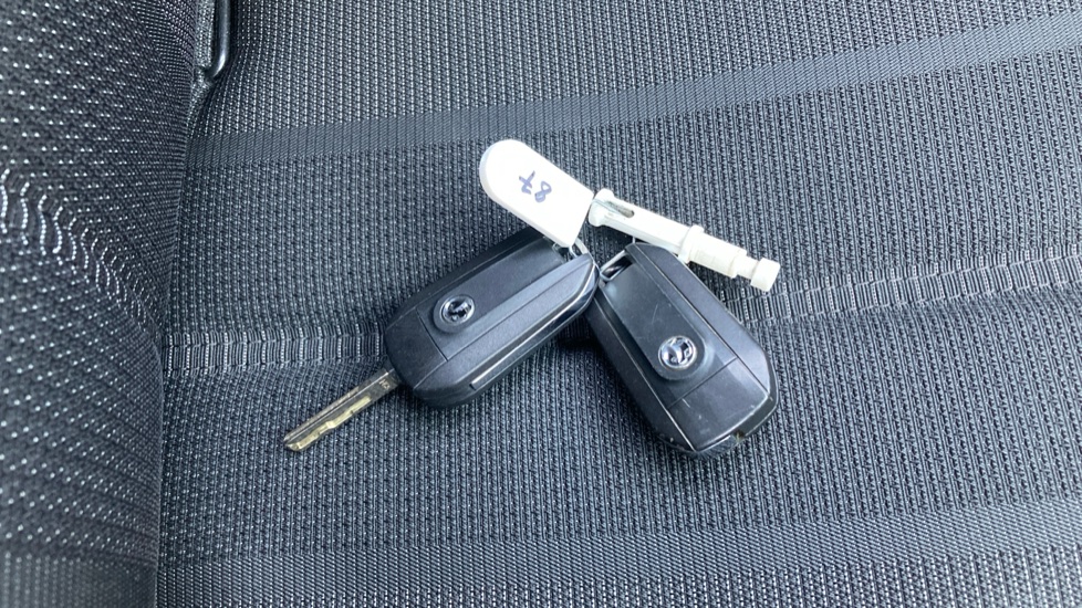 Vauxhall Mokka 1.2 Turbo 100 SRi 5dr Petrol Hatchback - Image 20