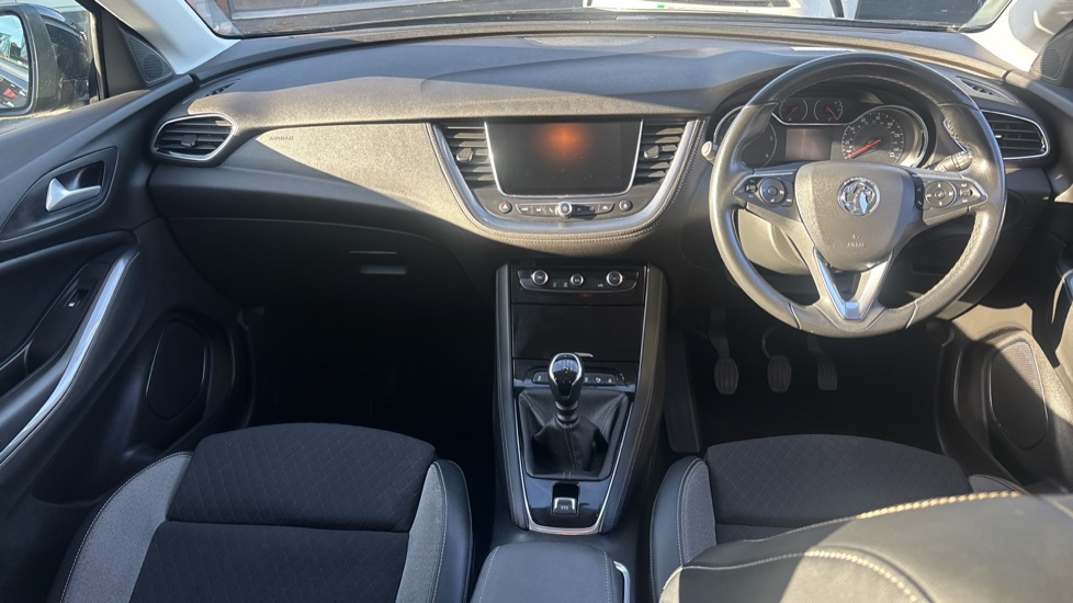 Vauxhall Grandland X 1.5 Turbo D Sport Nav 5dr Diesel Hatchback - Image 10