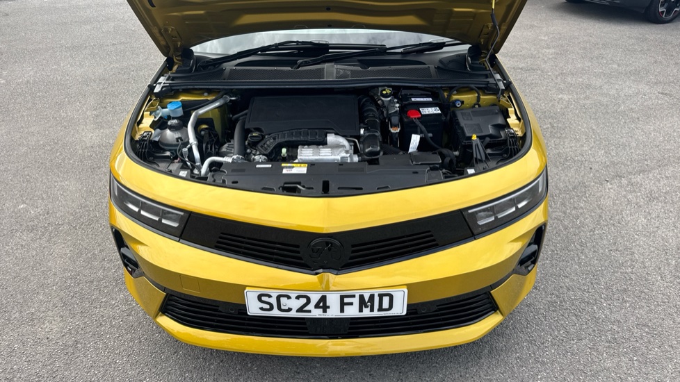 Vauxhall Astra 1.2 Turbo 130 GS 5dr Petrol Hatchback - Image 8
