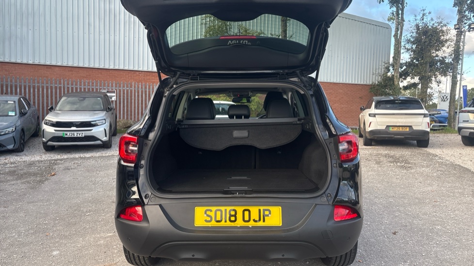 Renault Kadjar 1.2 TCE Dynamique SE Nav 5dr Petrol Hatchback - Image 4