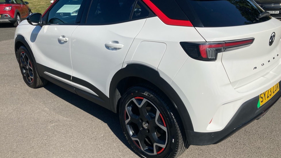 Vauxhall Mokka 100kW GS 50kWh 5dr Auto Electric Hatchback - Image 28