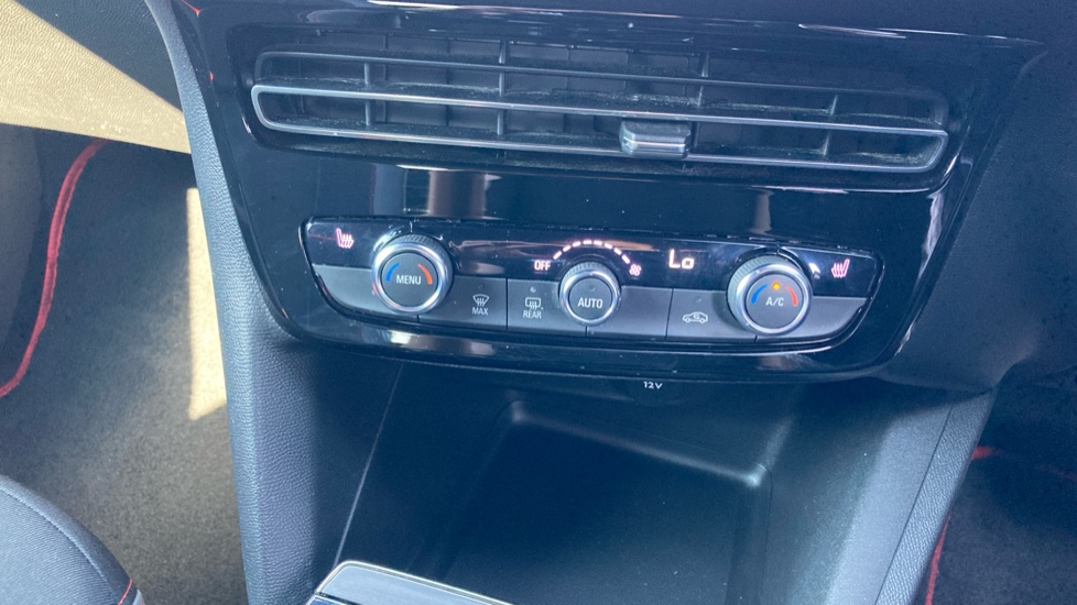 Vauxhall Mokka 100kW GS 50kWh 5dr Auto Electric Hatchback - Image 32