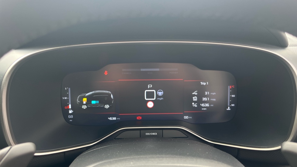 Citroen C5 Aircross 1.2 Hybrid 136 E-series 5dr e-DCS6 Petrol Hatchback - Image 18