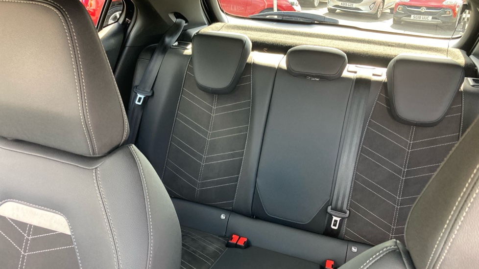 Vauxhall Mokka 100kW Ultimate 50kWh 5dr Auto Electric Hatchback - Image 15