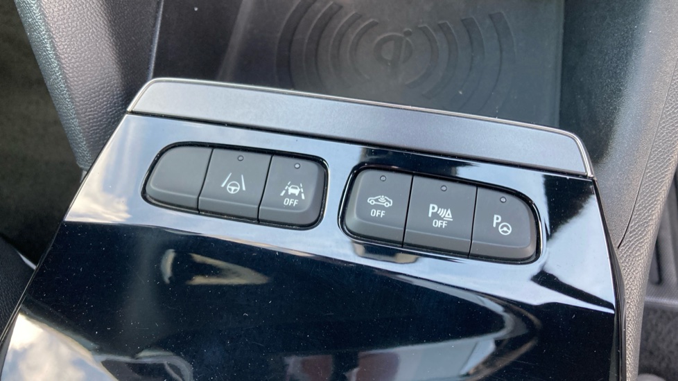 Vauxhall Mokka 100kW Ultimate 50kWh 5dr Auto Electric Hatchback - Image 20