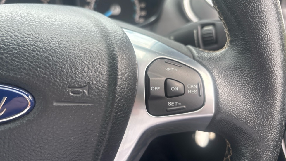 Ford Fiesta 1.0 EcoBoost 125 Titanium 5dr Petrol Hatchback - Image 25