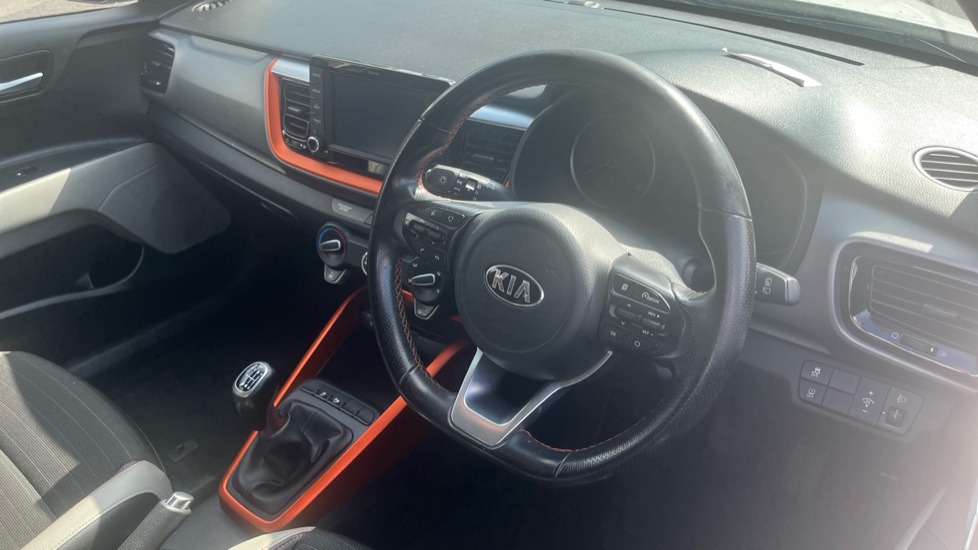 Kia Stonic 1.0T GDi Mixx 5dr Petrol Estate - Image 11