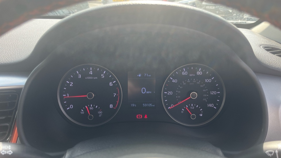 Kia Stonic 1.0T GDi Mixx 5dr Petrol Estate - Image 18