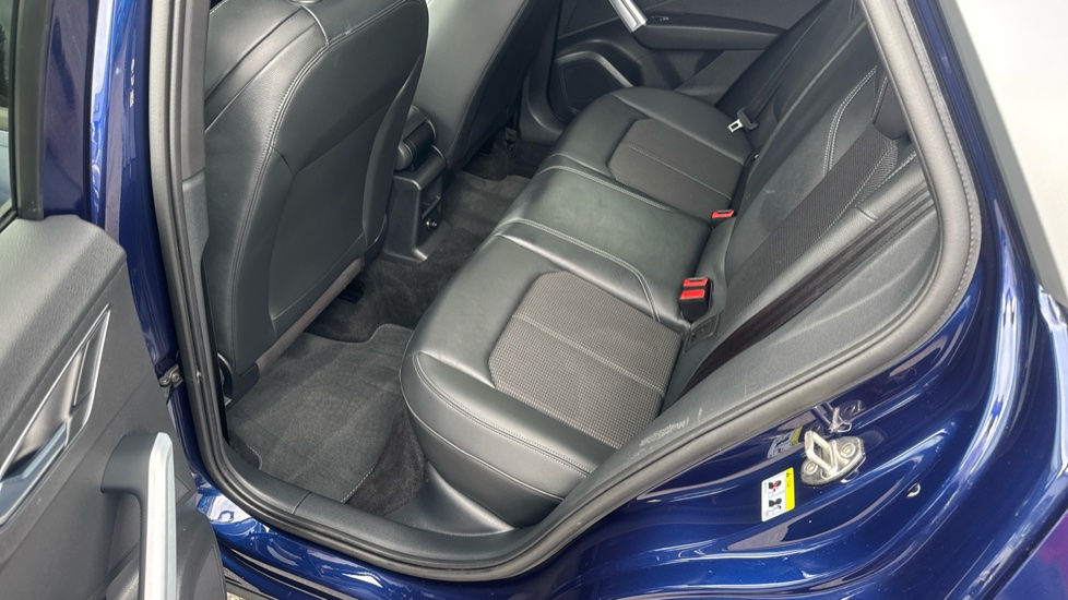 Audi Q2 35 TFSI S Line 5dr Petrol Estate - Image 40