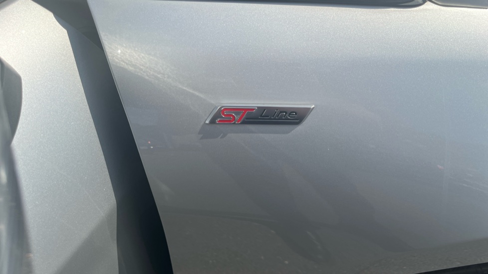 Ford Fiesta 1.0 EcoBoost 95 ST-Line Edition 5dr Petrol Hatchback - Image 32