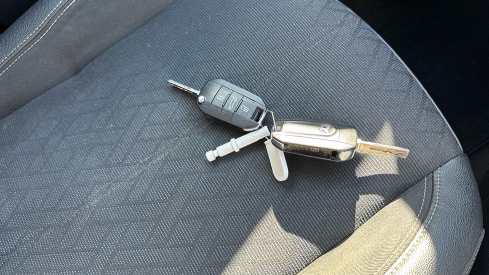 Vauxhall Corsa 1.2 Griffin Edition 5dr Petrol Hatchback - Image 20