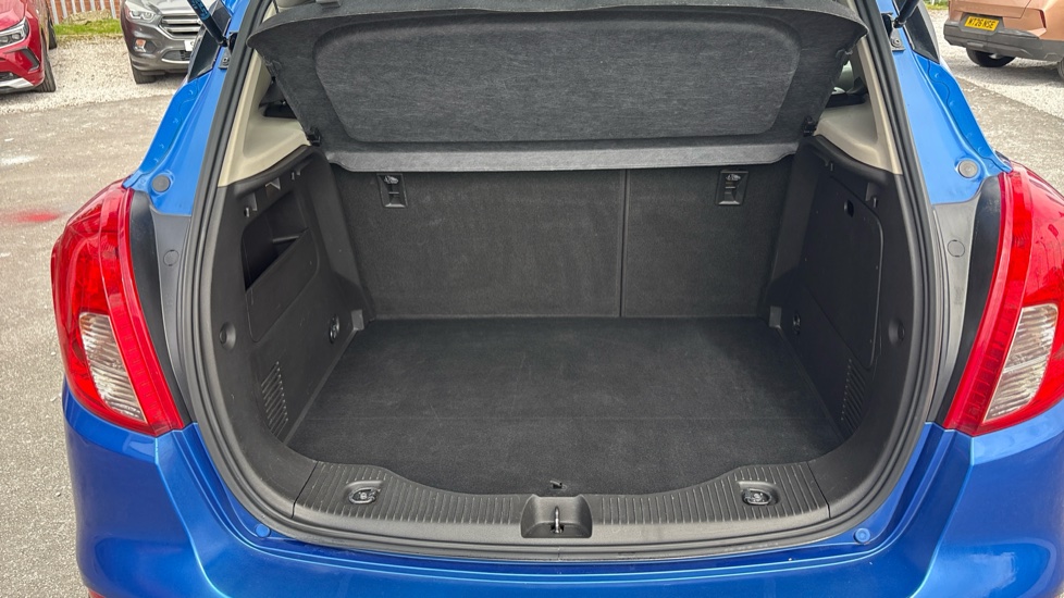 Vauxhall Mokka X 1.4T ecoTEC Active 5dr Petrol Hatchback - Image 4