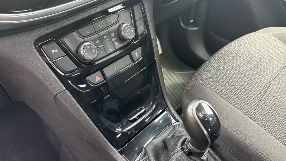 Vauxhall Mokka X 1.4T ecoTEC Active 5dr Petrol Hatchback - Image 13