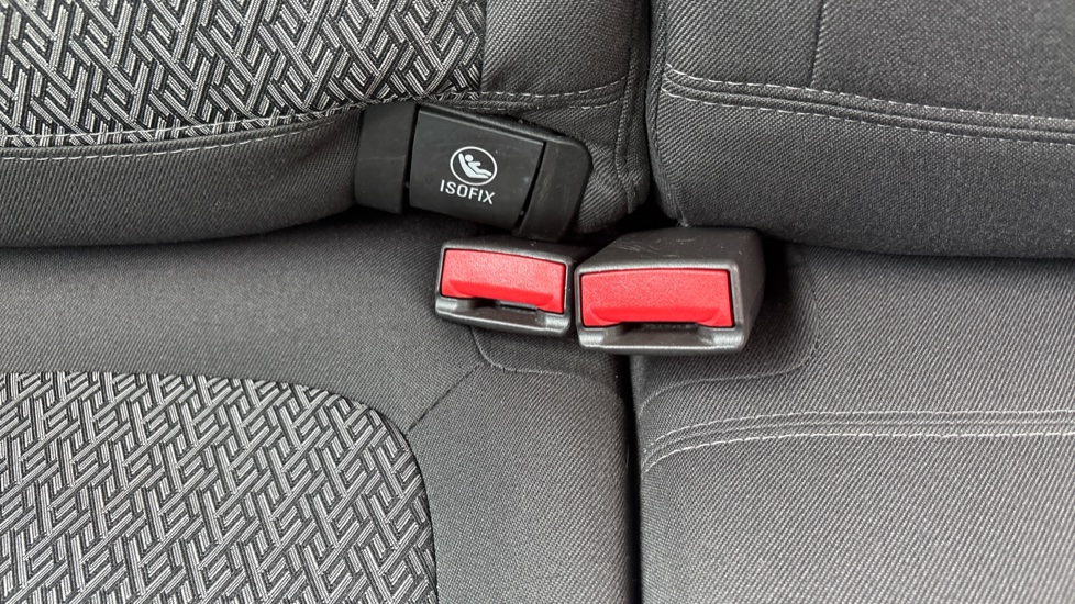Vauxhall Mokka X 1.4T ecoTEC Active 5dr Petrol Hatchback - Image 17