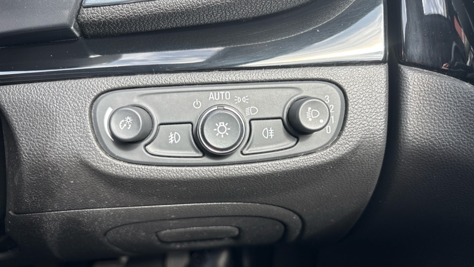 Vauxhall Mokka X 1.4T ecoTEC Active 5dr Petrol Hatchback - Image 23