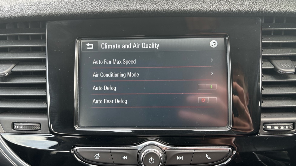 Vauxhall Mokka X 1.4T ecoTEC Active 5dr Petrol Hatchback - Image 26