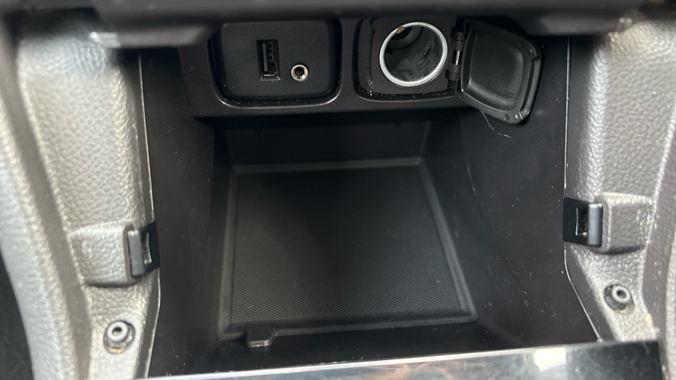 Vauxhall Mokka X 1.4T ecoTEC Active 5dr Petrol Hatchback - Image 28