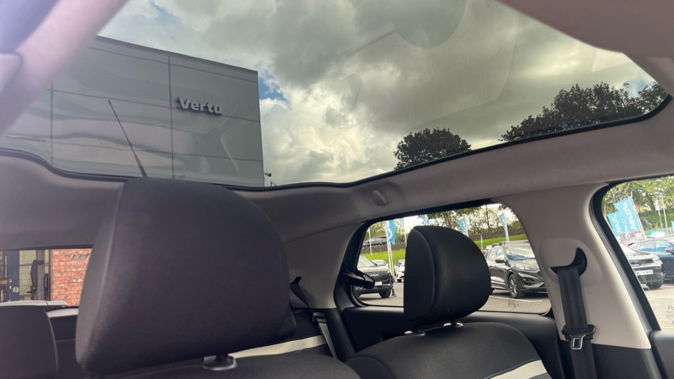 Citroen C4 Cactus 1.6 BlueHDi Flair 5dr Diesel Hatchback - Image 28