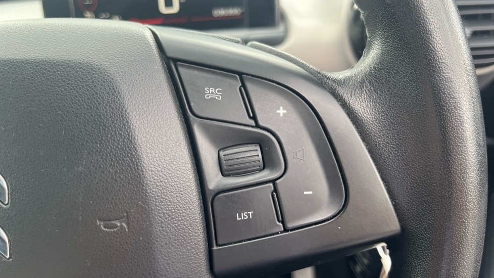 Citroen C4 Cactus 1.6 BlueHDi Flair 5dr Diesel Hatchback - Image 31
