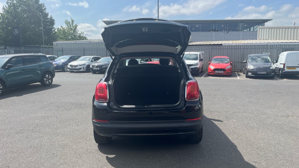 Fiat 500X 1.4 Multiair Lounge 5dr Petrol Hatchback - Image 4