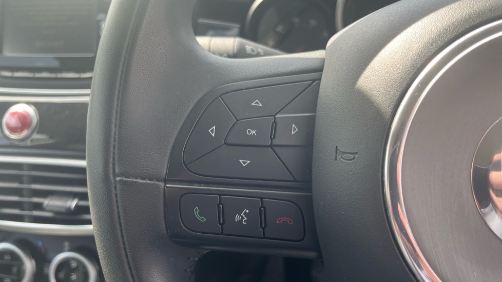 Fiat 500X 1.4 Multiair Lounge 5dr Petrol Hatchback - Image 19