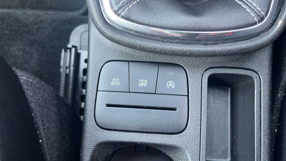 Ford Fiesta 1.0 EcoBoost 140 ST-Line 3dr Petrol Hatchback - Image 33