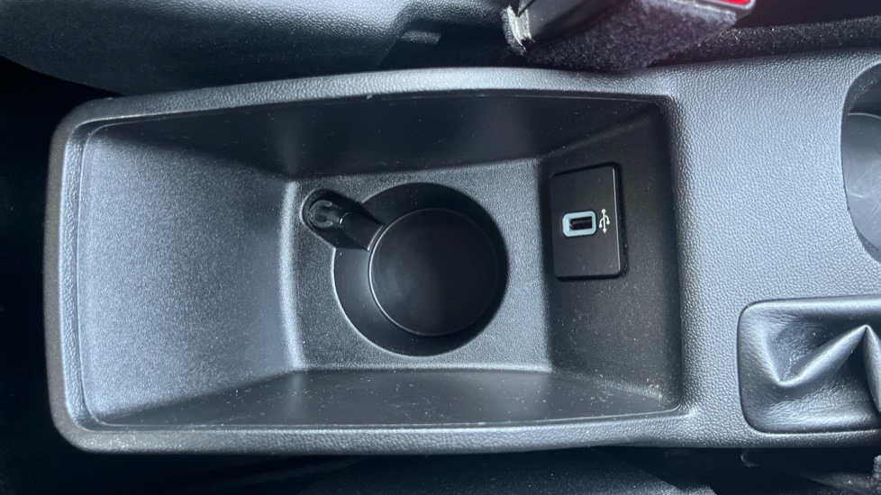 Ford Fiesta 1.0 EcoBoost 140 ST-Line 3dr Petrol Hatchback - Image 34