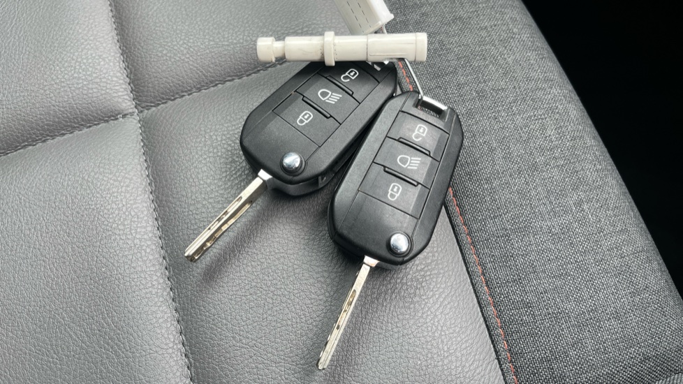 Citroen C5 Aircross 1.5 BlueHDi 130 Flair 5dr EAT8 Diesel Hatchback - Image 20