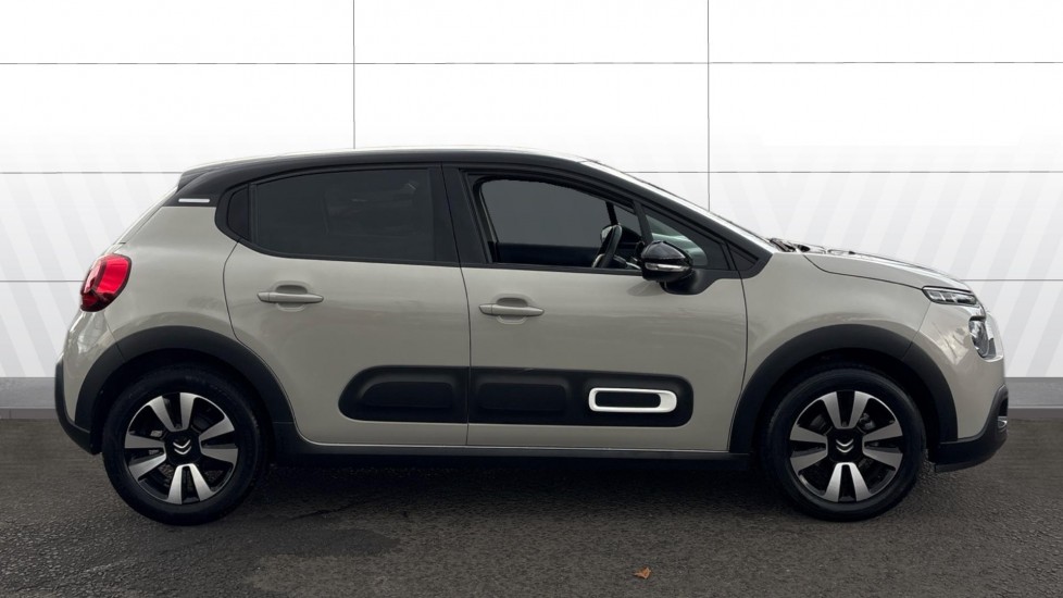 Citroen C3 1.2 PureTech Plus 5dr Petrol Hatchback - Image 5