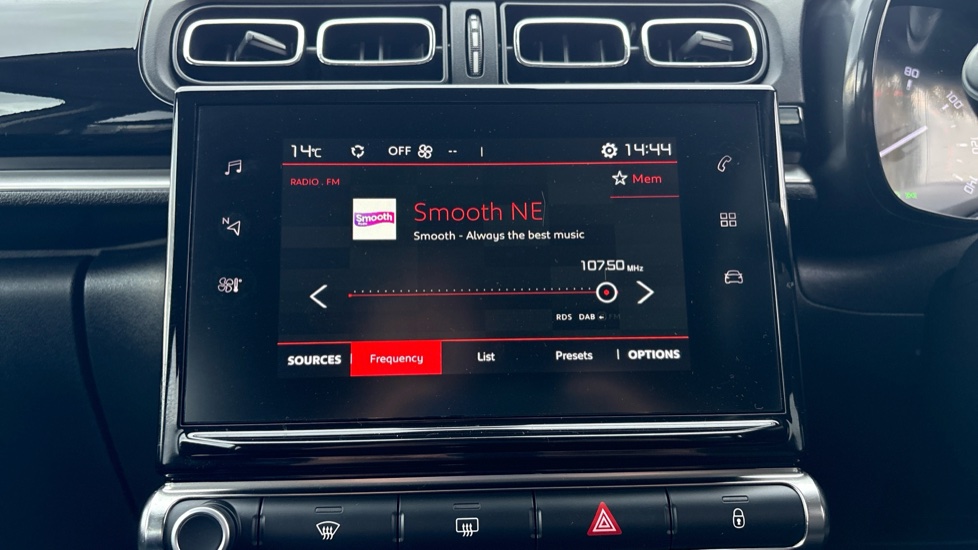 Citroen C3 1.2 PureTech Plus 5dr Petrol Hatchback - Image 12