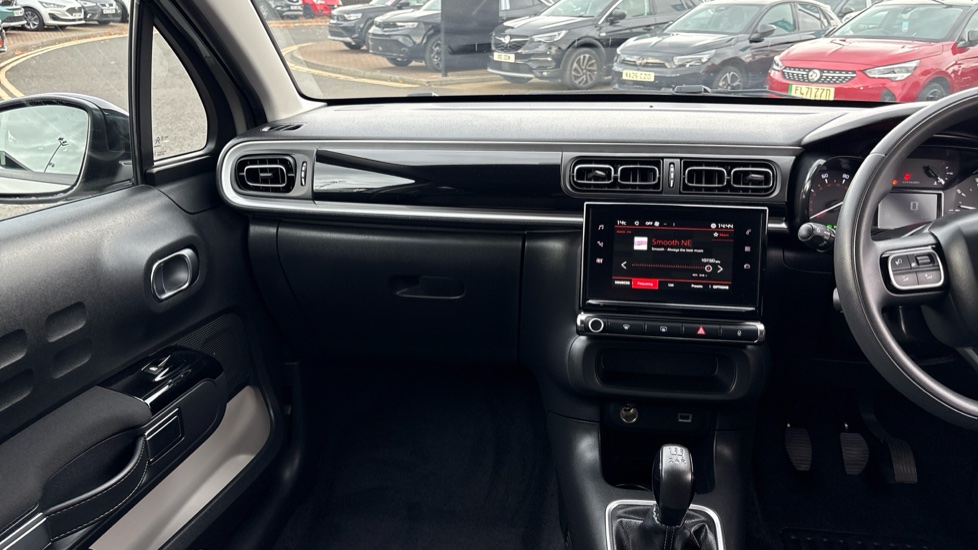Citroen C3 1.2 PureTech Plus 5dr Petrol Hatchback - Image 14