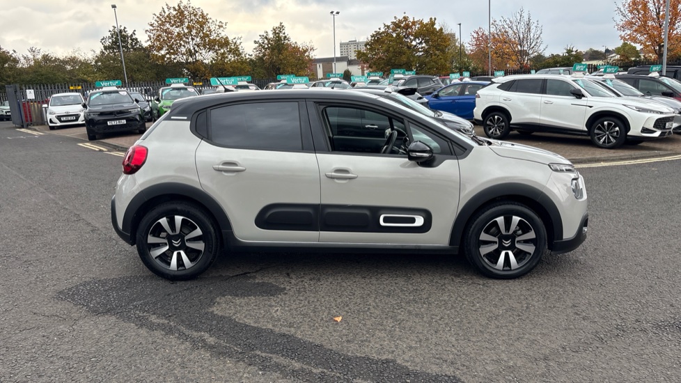 Citroen C3 1.2 PureTech Plus 5dr Petrol Hatchback - Image 36