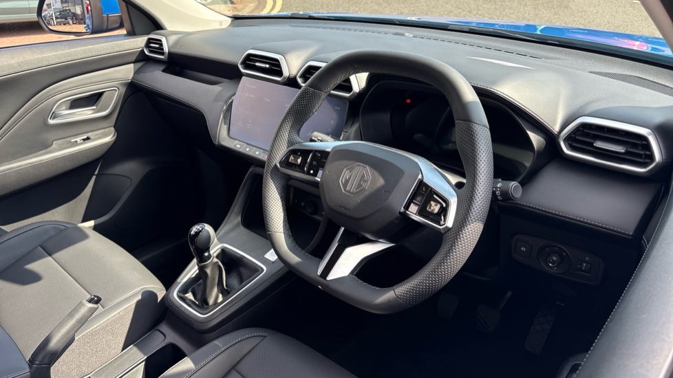 MG ZS 1.5 SE 5dr Petrol Hatchback - Image 11