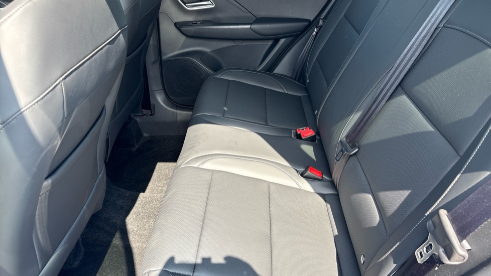 MG ZS 1.5 SE 5dr Petrol Hatchback - Image 30