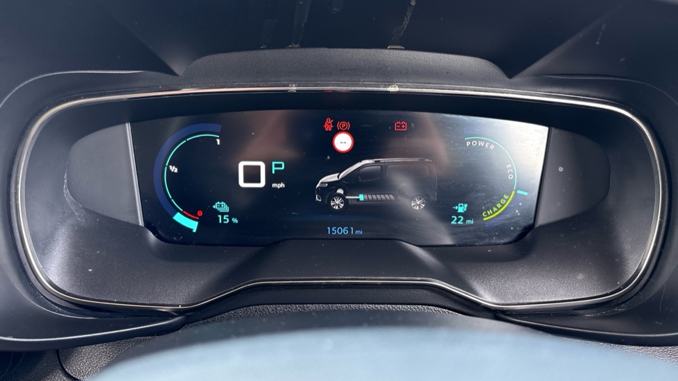 Citroen Berlingo 100kW Flair XTR M 50kWh 5dr Auto Electric Estate - Image 18