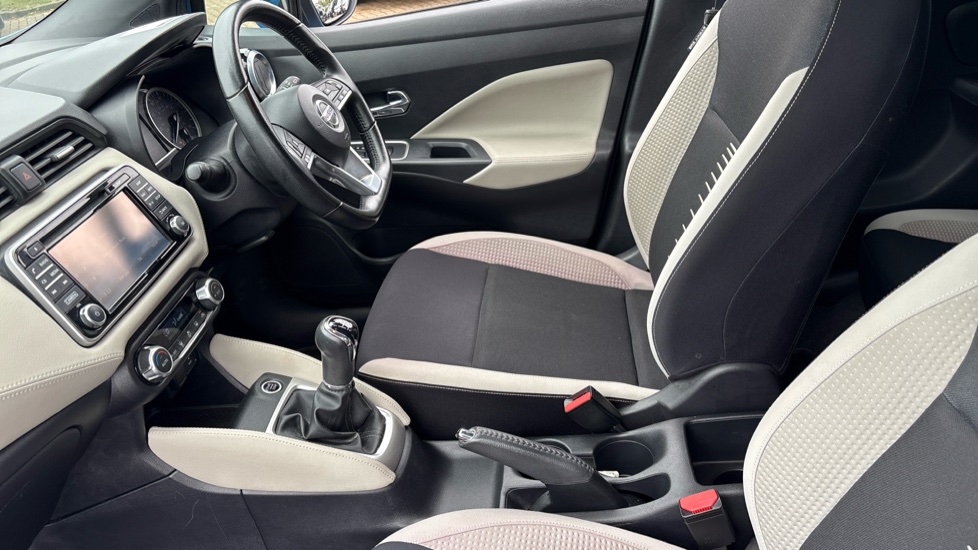 Nissan Micra 0.9 IG-T Tekna 5dr Petrol Hatchback - Image 29
