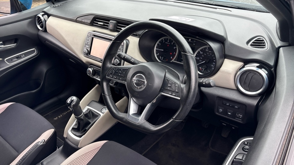 Nissan Micra 0.9 IG-T Tekna 5dr Petrol Hatchback - Image 38