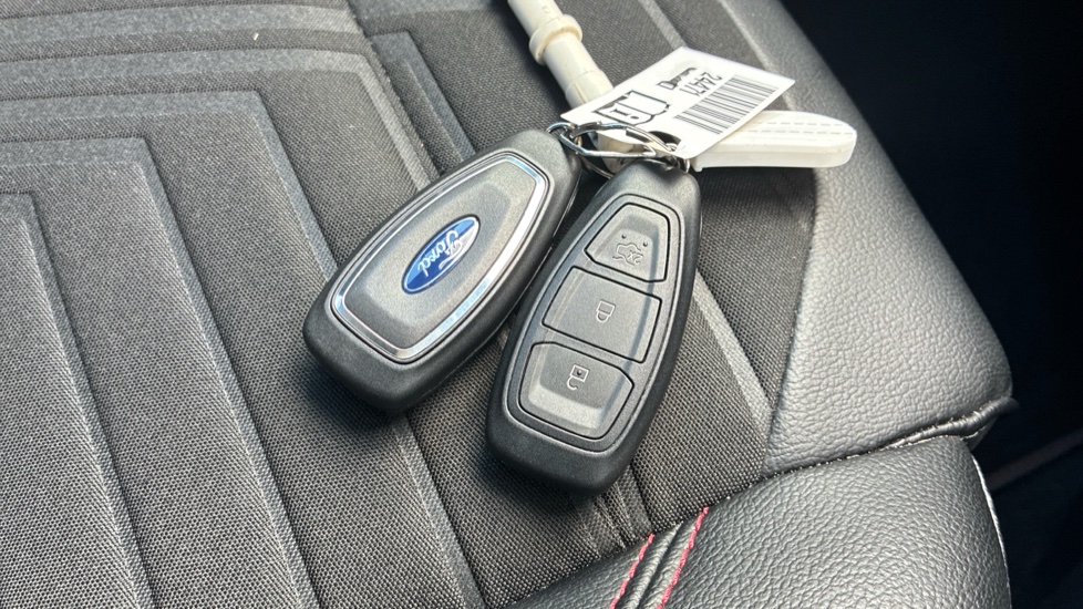 Ford Puma 1.0 EcoBoost Hybrid mHEV 155 ST-Line X 5dr Petrol Hatchback - Image 20
