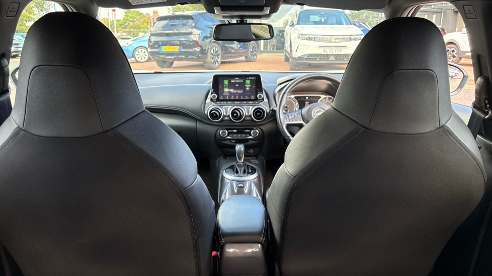 Nissan Juke 1.6 Hybrid N-Connecta 5dr Auto Hybrid Hatchback - Image 42